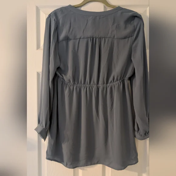 H&M Women's Slate Blue Maternity Blouse - Picture 2 of 4